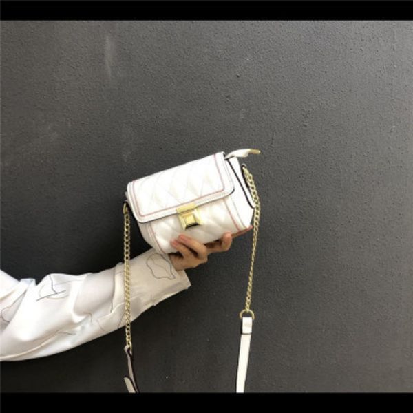 

высокое чувство девушка 2020 новый стиля чистых красная текстура женщины посыльного посыльный одного плечо наклонной сдвоенный пакер сумка л