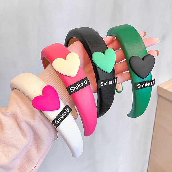 

2022 fashion elegant pu heart smile sponge cute hoop headbands designer soft hair band accessories for women daily decoration gift, Silver