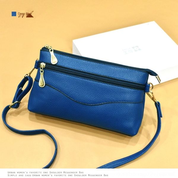 

4y8jk women's small 2020 new middle-aged and world summer mother's messenger small bag walking around the elderly women's bag