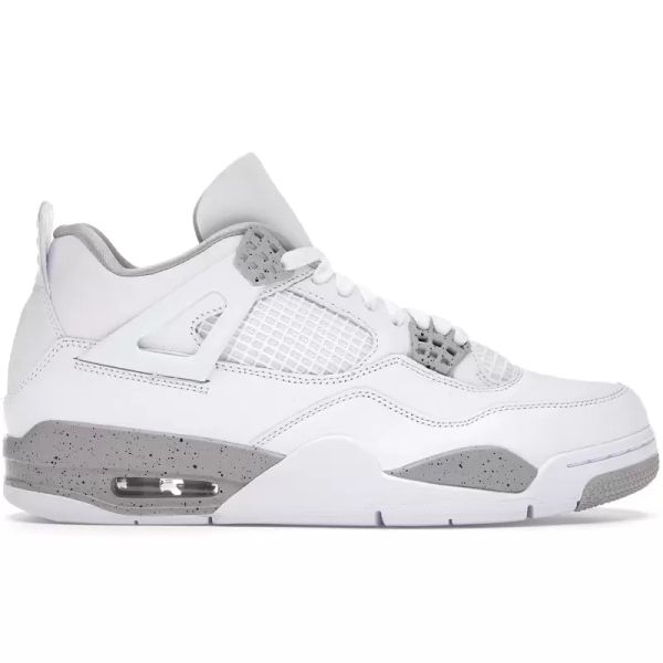 

og men women jumpman 4 basketball shoes black cat 4s cactus jack oreo university blue sneaker sail kaws bred purple metallic luxury designer