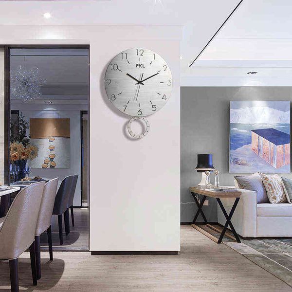 Luxo Metal Wall Relógio Moderno Design Mecanismo Pendulum Silent Clock Simples Sala de estar Duvar Saati Decoração Home DG50WC H1230
