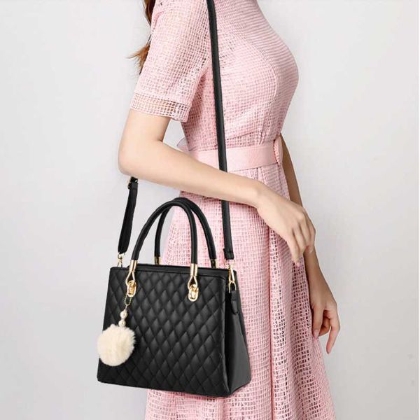 

2020 new fashion messenger shoulder messenger bag handbag lady bag