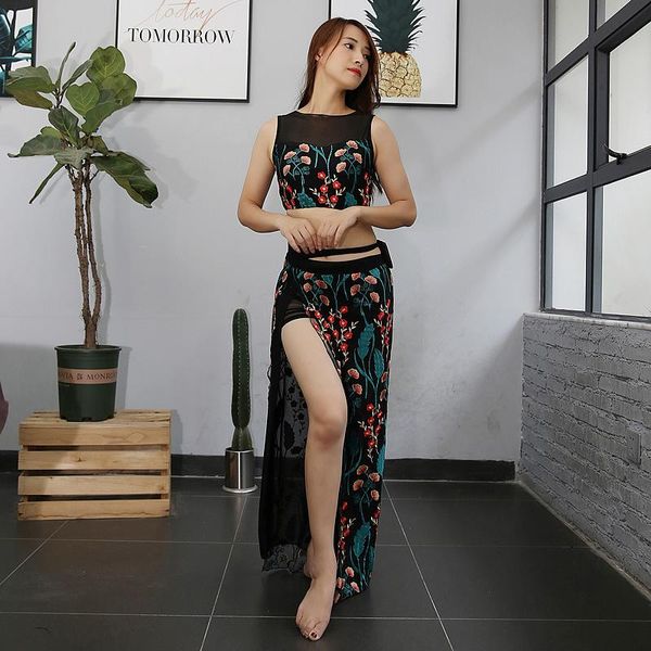 

stage wear 3pcs/set est fashion belly dance skirt oriental embroidery suit bellydance costumes, Black;red
