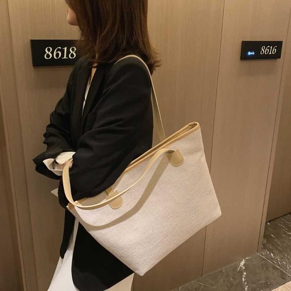

bag women designer handbag casual handbag fashion wild trend casual shoulder bag versatile tote luxury designer bolsos mujer