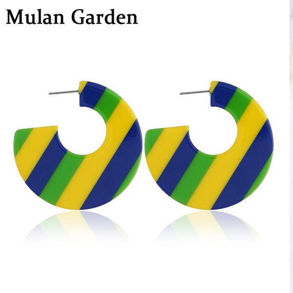 

hoop & huggie m&g vintage stripe acrylic earring for women exaggeration earrings hoops fashion jewelry resin accessories gift 2021, Golden;silver