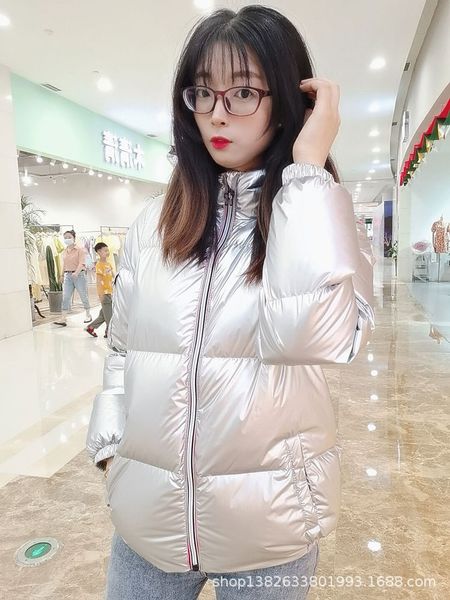 

reverse women's season down jacket short shiny hooded white duck thick korean version of the small bread laser, Black
