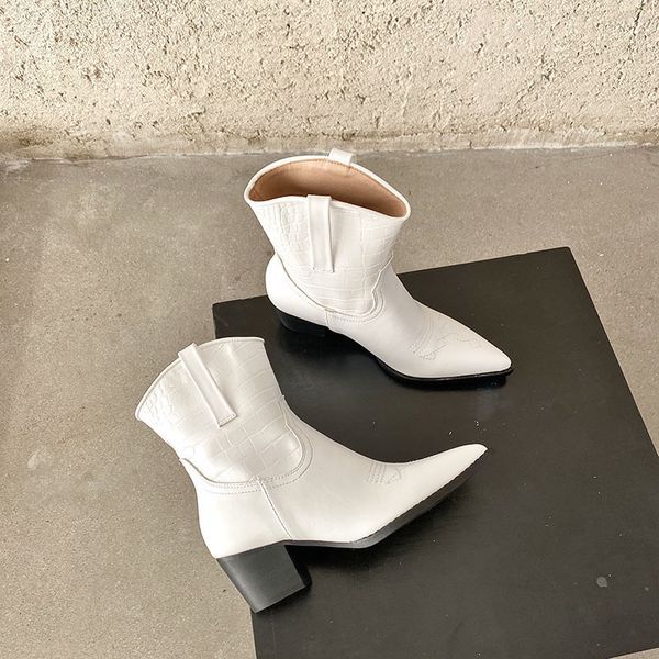 

2021 knight autumn new short pointed to chunky toe heel cool western snakeskin denim boots dnpa, Black