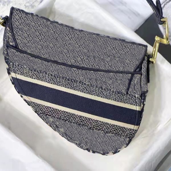 

luxurious designer bags fashion canvas embroiderys tote 2005 luxurys mini designers saddle bag letter embroidery pochette shoulder bags hand