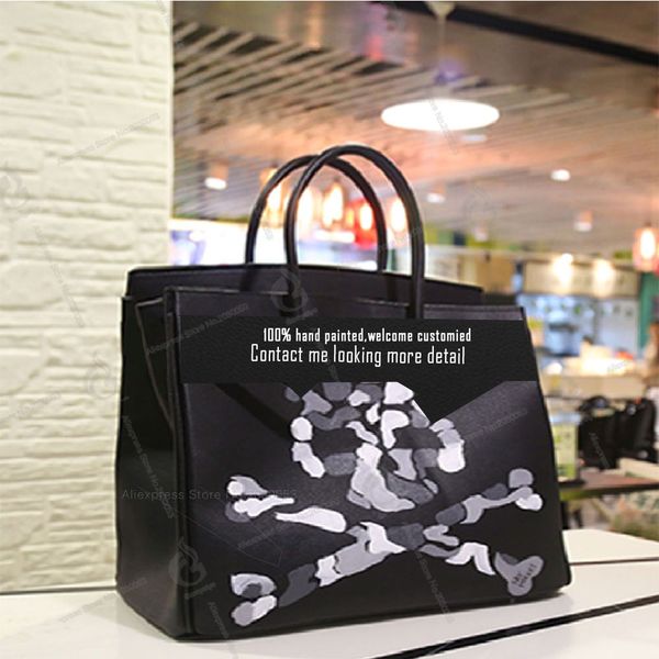 

2021 punk army gray scary skull hand finger women handbags classic totes silver golden lock 100% genuine leather bags for women, Black;red