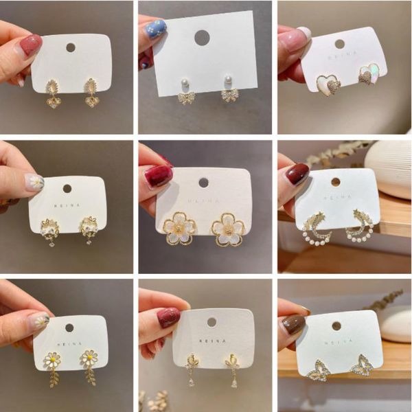 

new korean shell rhinestone flowers stud earrings for women delicate elegant boucle d'oreille girls jewelry oorbellen gifts, Golden;silver