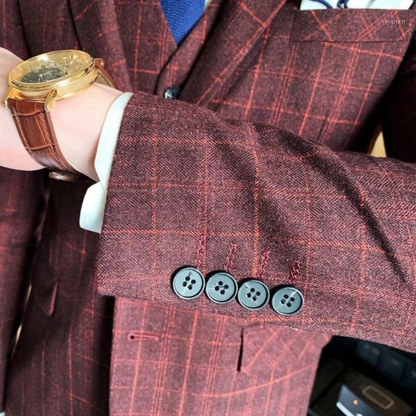 

2020 new plaid suit suit male three-piece korean version of the slim groomsman wedding dress business professional dress1, White;black