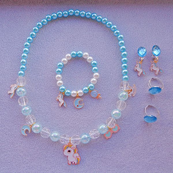 Multi stili bambini Set di gioielli fortunati Collana Bracciale Orecchini Anelli Bambini felici Bracciale unicorno carino Regalo di gioielli di Natale per bambini