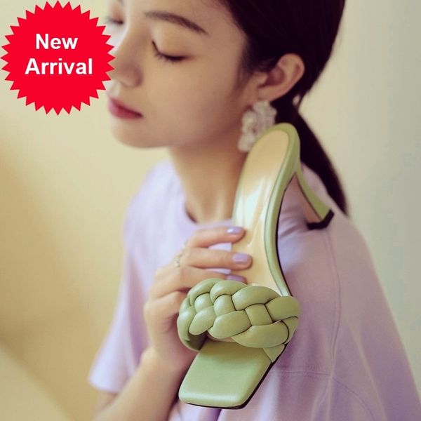 

2021 doce plissado da moda feminina vero sandlias femininas bombas alto novo casamento trabalhando sapatos m0kr, Black