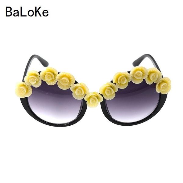 

sunglasses fashion baroque retro women yellow flower sunglass round beach for vacation summer style decoration, White;black