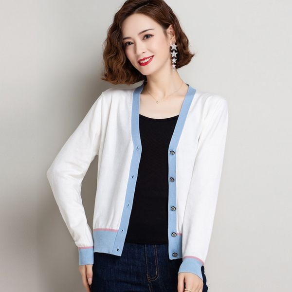 

ранняя осень v-образный вырез вязаной женской кардиган 2020 новая чистый красный иностранный стиль небольшой маргаритка свободных верхний сл, White;black