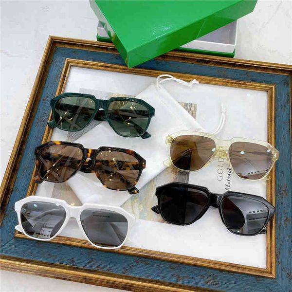 

2022 factory wholesale home ashui same sunglasses net red ins fashion large frame toad sunglasses bv1034s, White;black