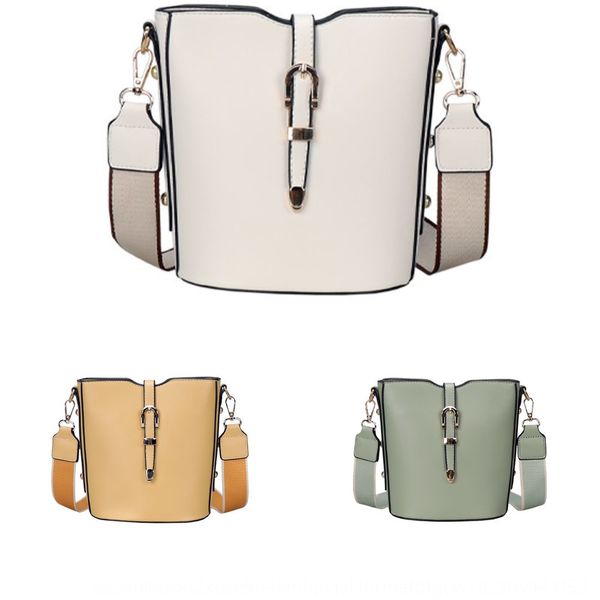 

new 2020pu solid color trend cross body bucket bucket bag fashionable temperament simple and practical large capacity one shoulder women&#03