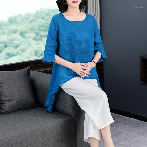 

2021 new retro art embroidery ramie feed ladies suit slim and loose short front and back long ladies summer two-piece suit1, Gray