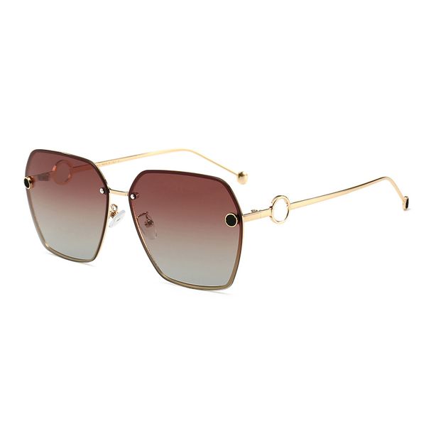 

brand designers womens luxury sunglasses with classic logo uv400 summer outdoor comfortable sports driving fashion 7colors, White;black