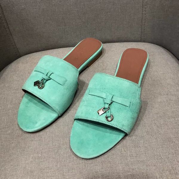 

LP Summer Charms Slides Embellished Suede Slippers Luxe Sandals Shoes Leather Open Toe Casual Flats For Women Luxury Designers Factory Footwear Shoes