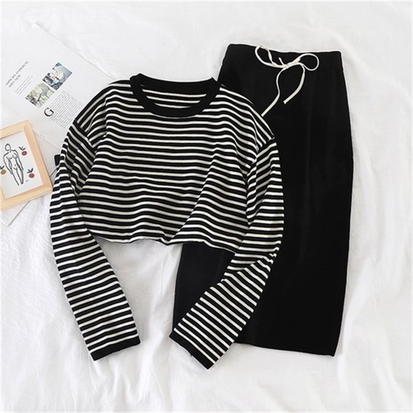 

2021 new autumn and winter new striped long-sleeved sweater jacket skirt hip two-piece female kwyw, Gray