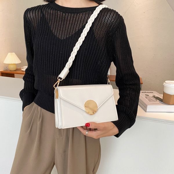

korean fashion small square mobile phone small square 2020 new versatile women's shoulder bag personalized metal roundmessenger mobile