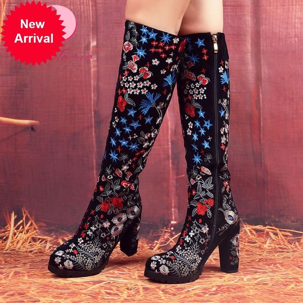 

2021 the new new female at knee height high fashion zip-colored mixed thick boots embroider women's rivet o9ef, Black