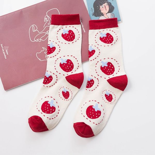 

осень и зима новый сладкого отдыха среднего клубничный мультфильм мультфильм молоко клубника женской среда трубка носков чистый хлопок пот п, Black