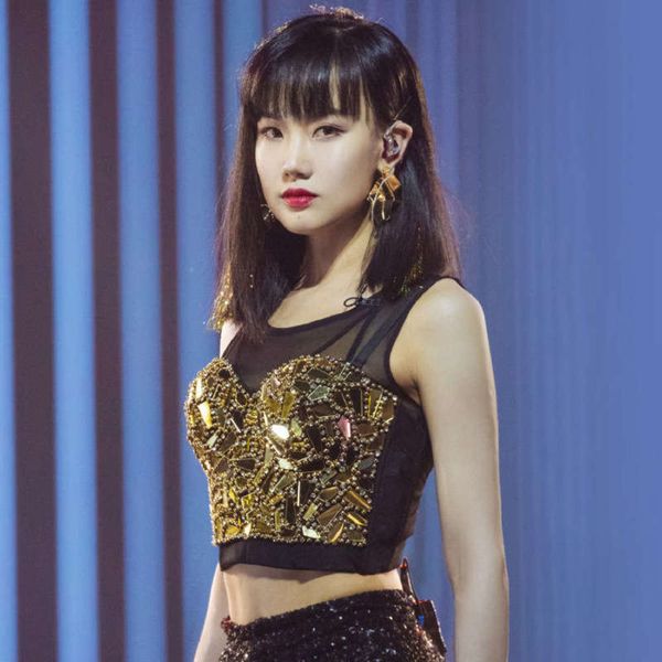 

net huang ling's same gold suspender red star dance performance costume nail bead glass sequin vest for women, Black;gray