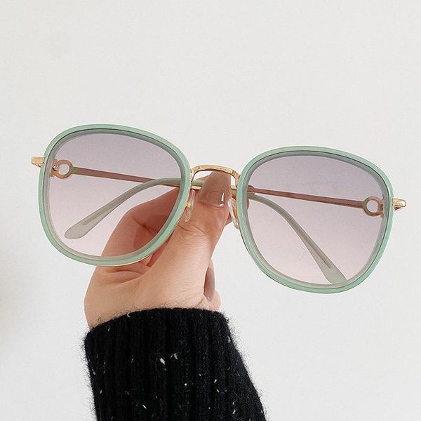 

sunglasses qpeclou 2021 vintage cute round women fashion brand designer gradient colorful sun glasses female show shades, White;black