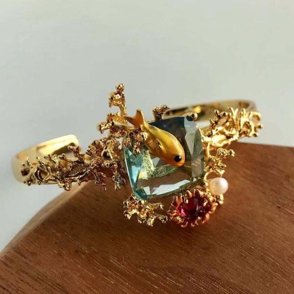 

stud fish gem earring bracelet necklace ring, Golden;silver