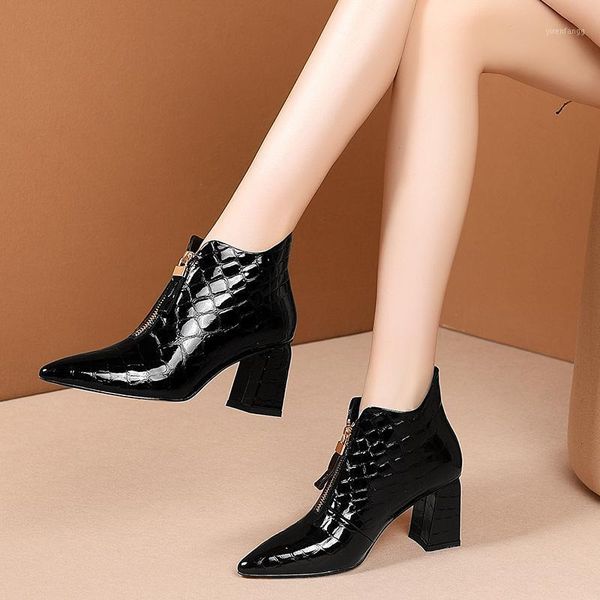 

vintage pointed toe ladies boots print genuine leather high heels women pumps 2020 autumn winter party dancing shoes woman1, Black