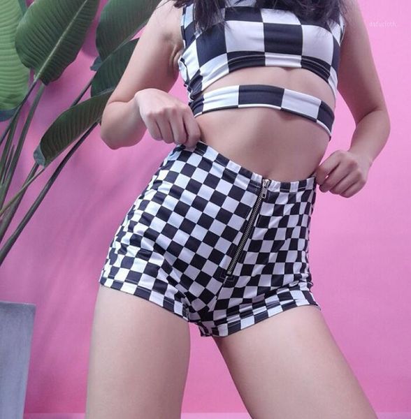 

2020 summer checkerboard plaid zipper women high waist shorts1, White;black