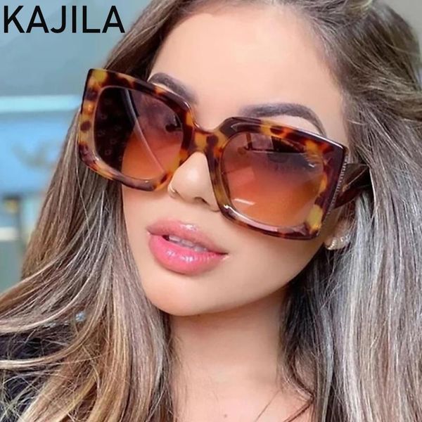 

oversized square sunglasses women vintage 2021 trend big frame sun glasses for women with a bag shades zonnebril, White;black