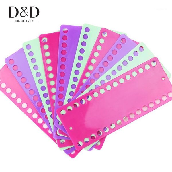 

wholesale 10pcs plastic cross stitch row line tool organizer 30 positions thread embroidery sewing tools accessories1, Black