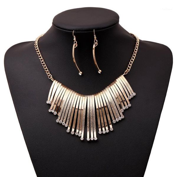 

lzhlq fashion women tassel necklace geometric metal wholesale rhinestone necklace statement 2020 brand jewelry accessories1, Silver