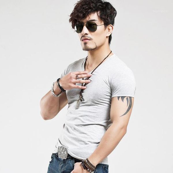 

2020 new fashion men's t-shirt men's fitness v-neck t-shirt, White;black
