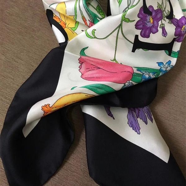 

2020 new arrival spring classic flower pattern 100% pure silk scarf twill hand made roll 90*90 cm shawl wrap for women lady t200729, Blue;gray