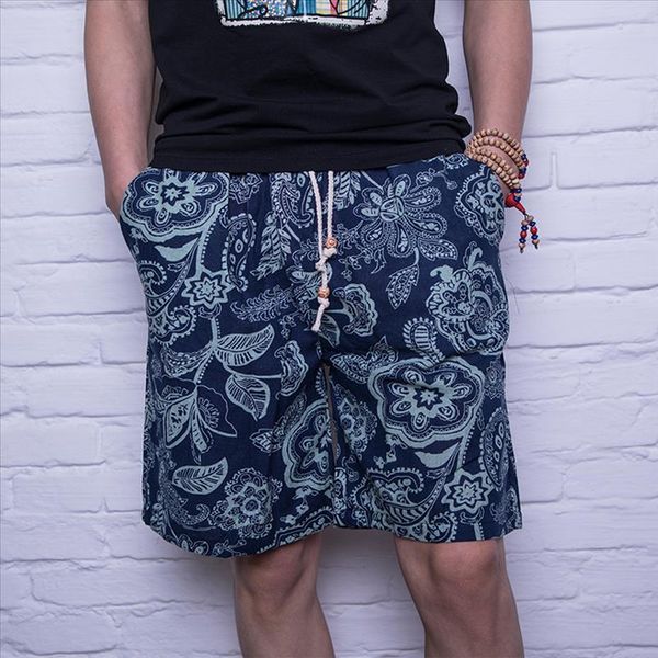 

mens summer floral printed hip hop camouflage patchwork beach shorts male 2019 style summer outdoors casual plus size short, White;black