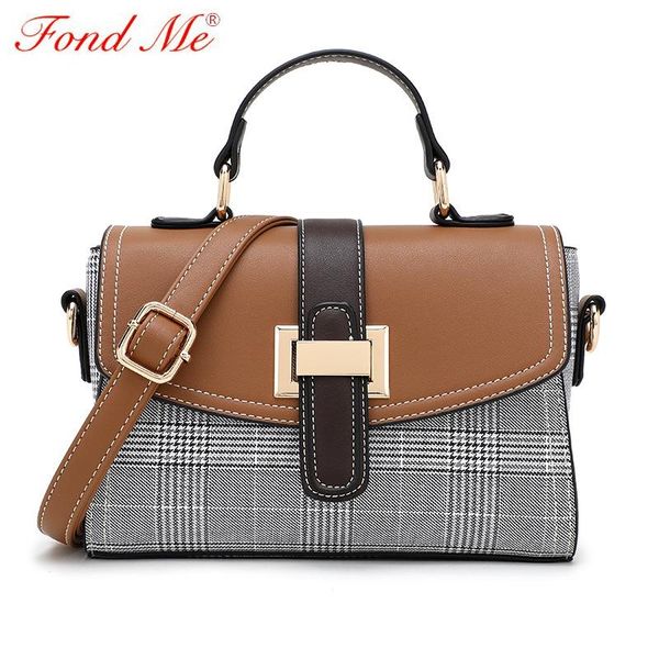 

new versatile contrast color striped hand-carrying messenger bag
