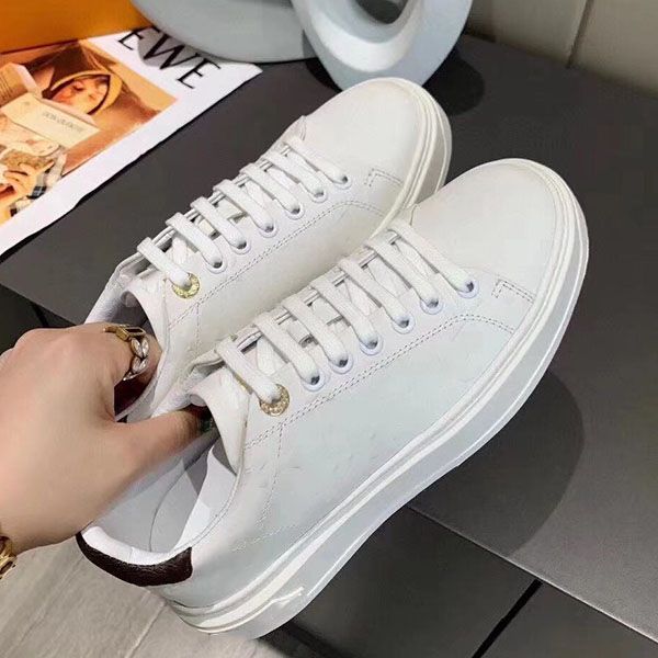 

2021-men casual shoes designer shoes fashion brand women sneakers embossing cowhide outdoor flat shoes size 34-45 with box, Black