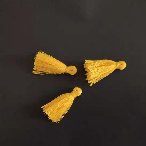 

100pc 3cm mini cotton thread fabric tassel diy pendant jewelry bracelet key making fringe trim craft tassels sewing accessories h sqcqqo