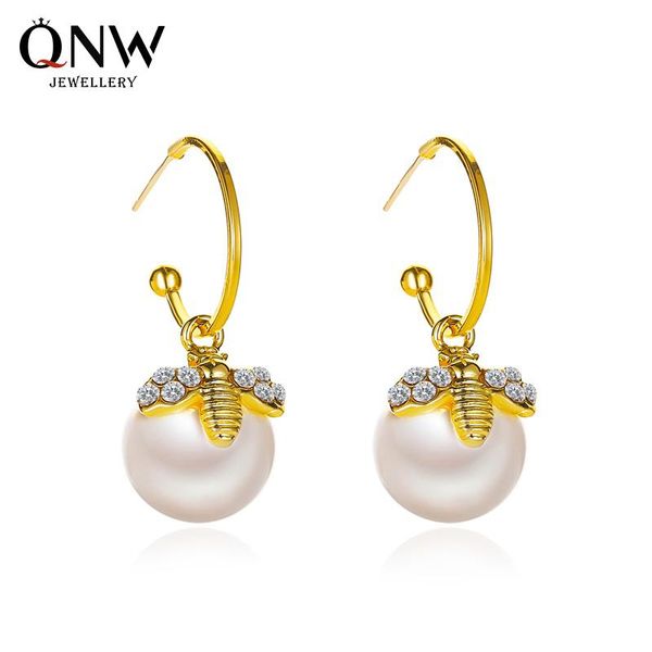 

hoop & huggie korean fashion french style pearl small bee design personality ear ring earrings, Golden;silver