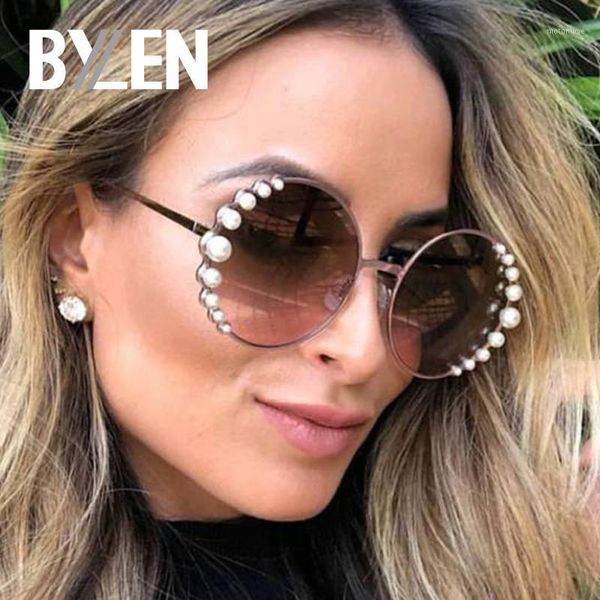 

sunglasses round women luxury alloy frame brand designer sun glasses for female pearls brown shades feminino1, White;black