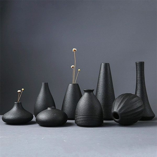 2020 heißer Verkauf Neue Moderne Schwarze Keramik Blume Anordnung Kleine Vase Hause Dekoration Kleine Vase Tabletop Ornament Handwerk LJ201209