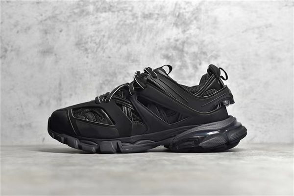 

triple s track 3.0 casual shoes man woman sneaker lace-up mixed colors fashion lace up grandpa trainer designer shoes chaussures de sport eu, Black