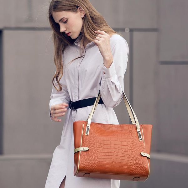 

wxfbbaby high-end europe-american alligator bag women fashion new genuine leather shoulder bags female boston leather handbags