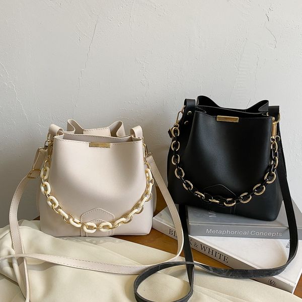

texture large capacity texture capacity women's bag 2020 new fashion fashion simple chain hand-held messenger bucket bag 4kxa3