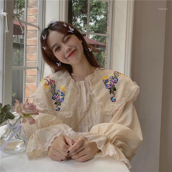 

2021 new spring autumn women sweet ruffled long sleeve lace blouses female vintage princess floral embroidery button shirts a611, White