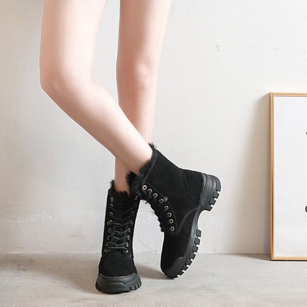 

2020 british style women's leather and velvet boots, women's round toe thick-soled all-match shoes, simple frosted warm boots, Black